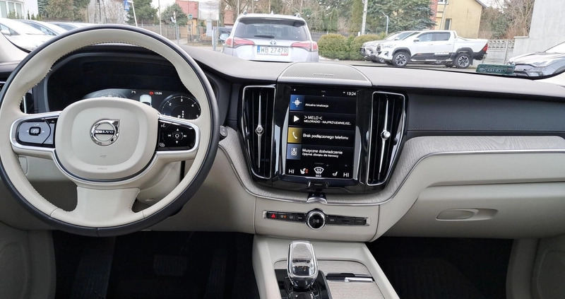 Volvo XC 60 cena 179900 przebieg: 58225, rok produkcji 2021 z Nowa Ruda małe 254